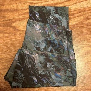 Lululemon Wunder train 25inch